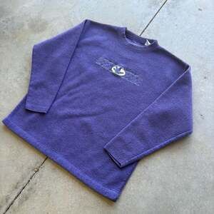 Vintage 90s BOLO Spirit Purple Fleece Embroidered Floral Flower Sweatshirt